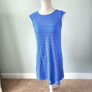 A BYER WOMEN'S BLUE LACE EMBROIDERED SHIFT DRESS OVER CAMI SIZE 8